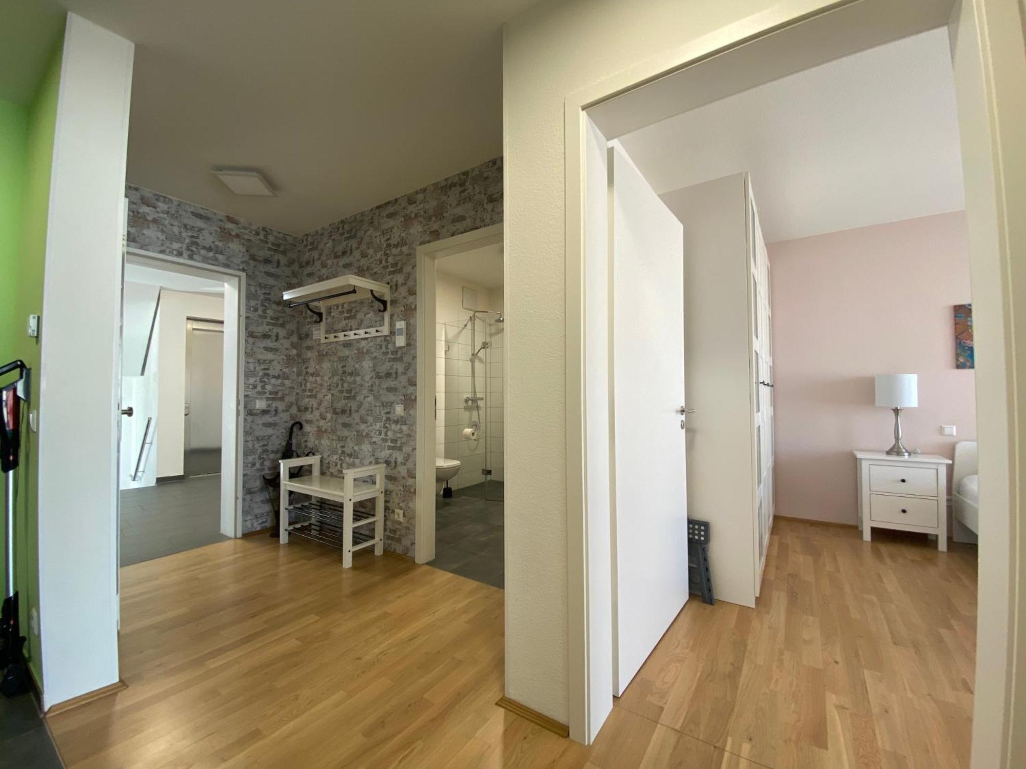 Schoenes 2 Zimmer Apartment Zentral Gelegen Pforzheim Eksteriør billede