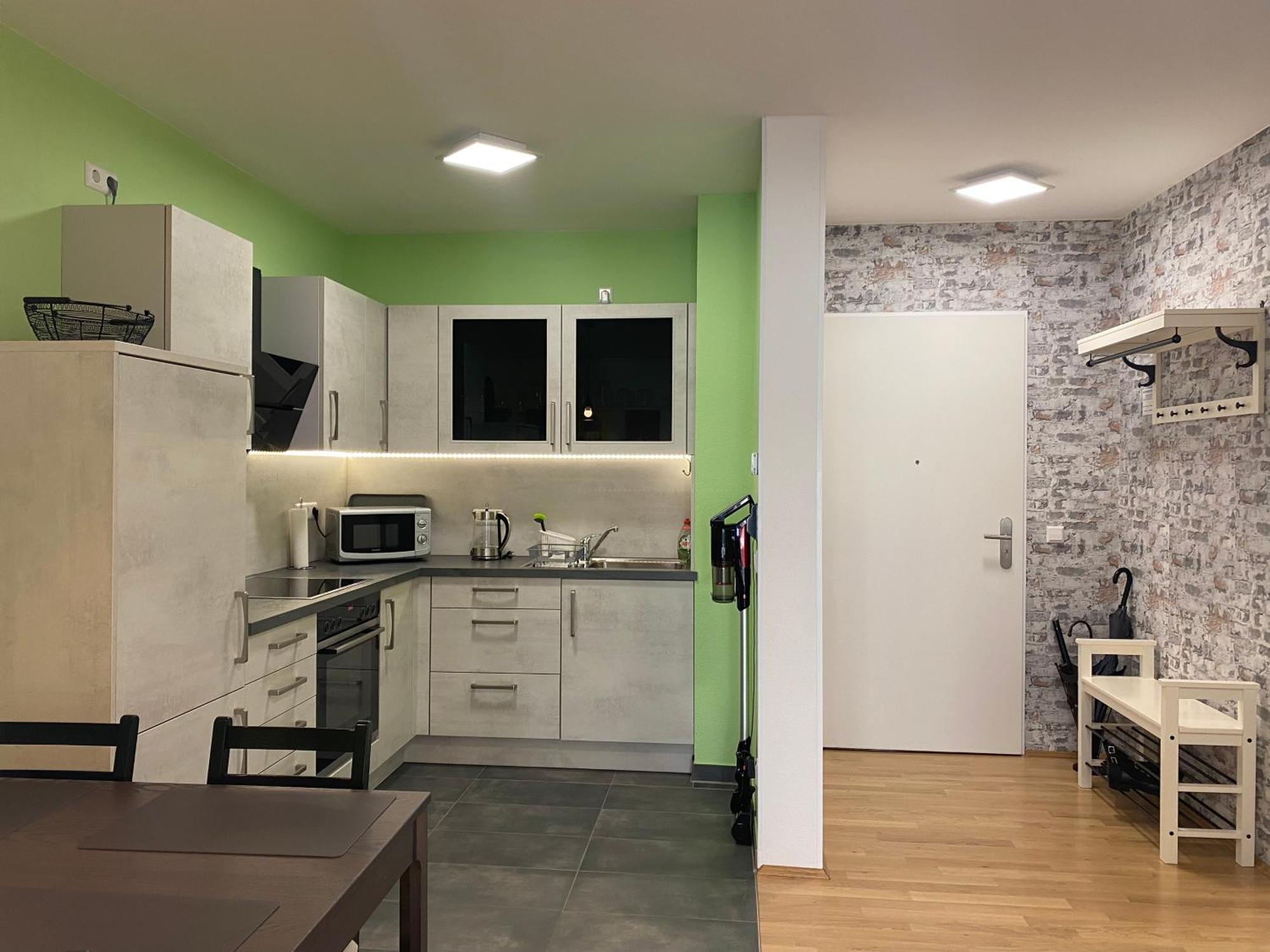 Schoenes 2 Zimmer Apartment Zentral Gelegen Pforzheim Eksteriør billede